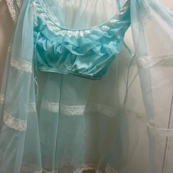 Vintage 60s short n Sweet 2 pc. Over Robe and bralette Rare sheer lace ties S/M